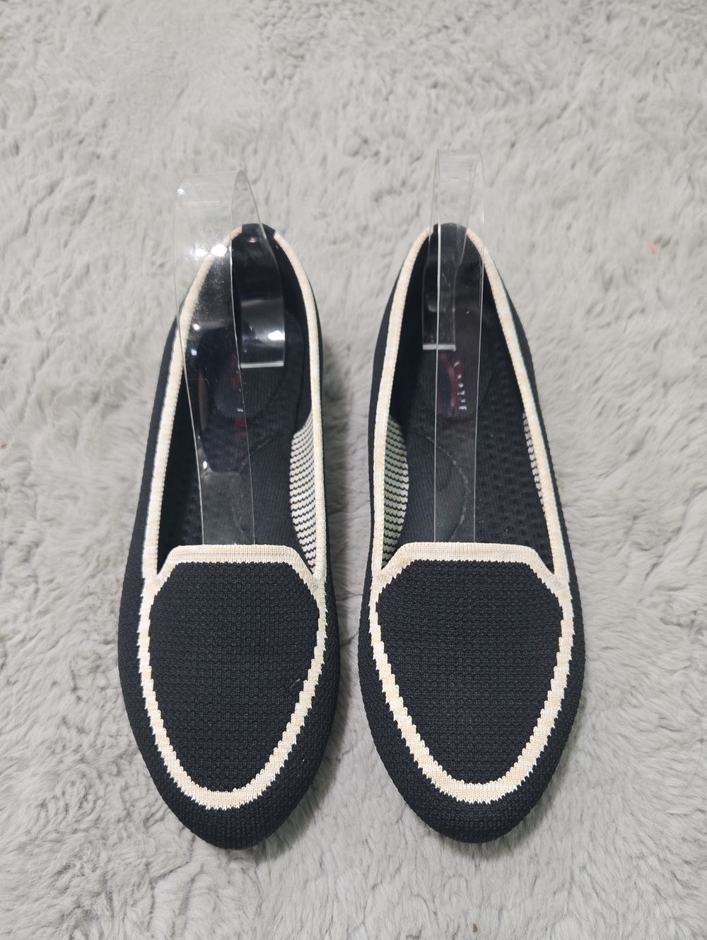 Kelly & Katie black knit pointed slip ons flat shoes size 8.5
